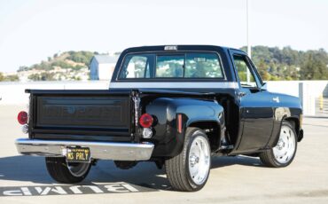 Chevrolet-C-10-1975-4
