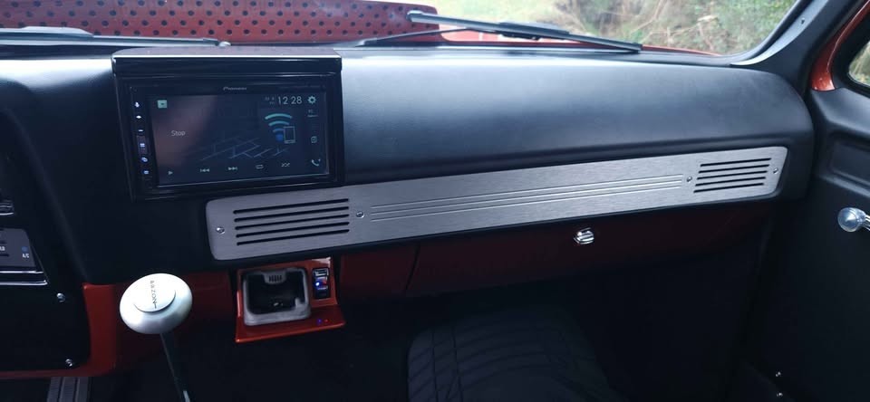 Chevrolet-C-10-1976-Standard-Cab-Pickup-17