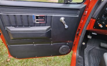 Chevrolet-C-10-1976-Standard-Cab-Pickup-23