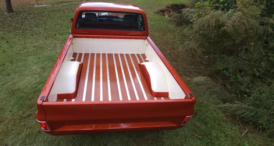 Chevrolet-C-10-1976-Standard-Cab-Pickup-5