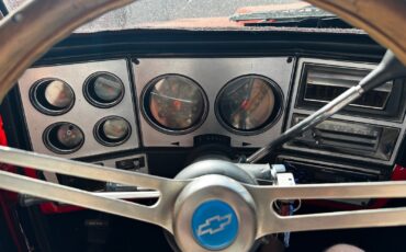 Chevrolet-C-10-1978-Standard-Cab-Pickup-2