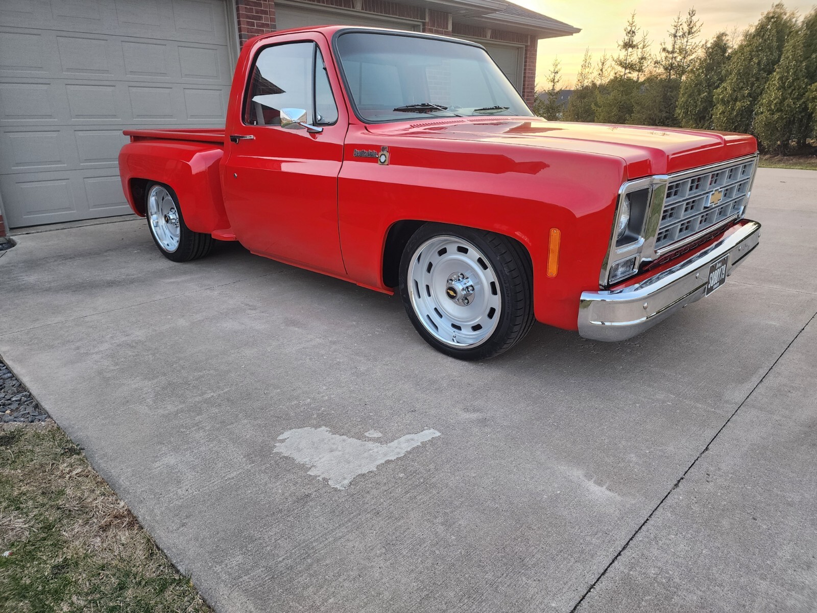 Chevrolet-C-10-1981-12