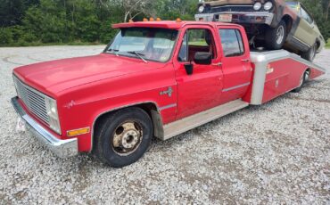 Chevrolet-C-10-1981-Cab-Chassis-1