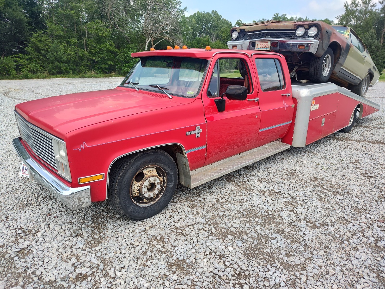 Chevrolet-C-10-1981-Cab-Chassis-1