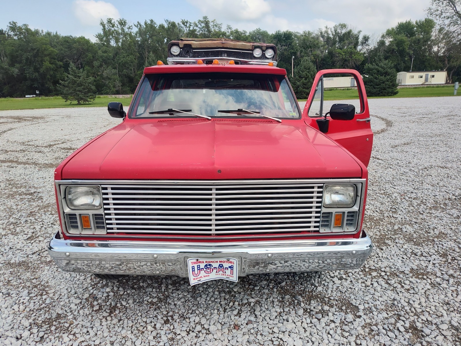 Chevrolet-C-10-1981-Cab-Chassis-12
