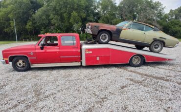 Chevrolet-C-10-1981-Cab-Chassis-2