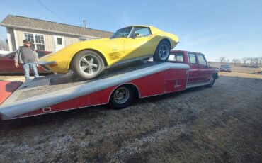 Chevrolet-C-10-1981-Cab-Chassis