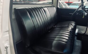 Chevrolet-C-10-1982-Pickup-Truck-21