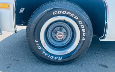 Chevrolet-C-10-1982-Pickup-Truck-37