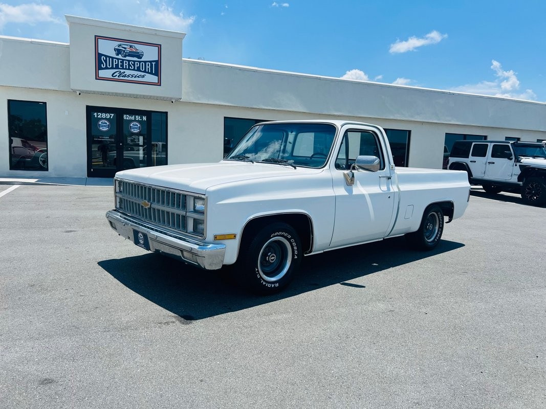 Chevrolet C-10 1982 Pickup Truck