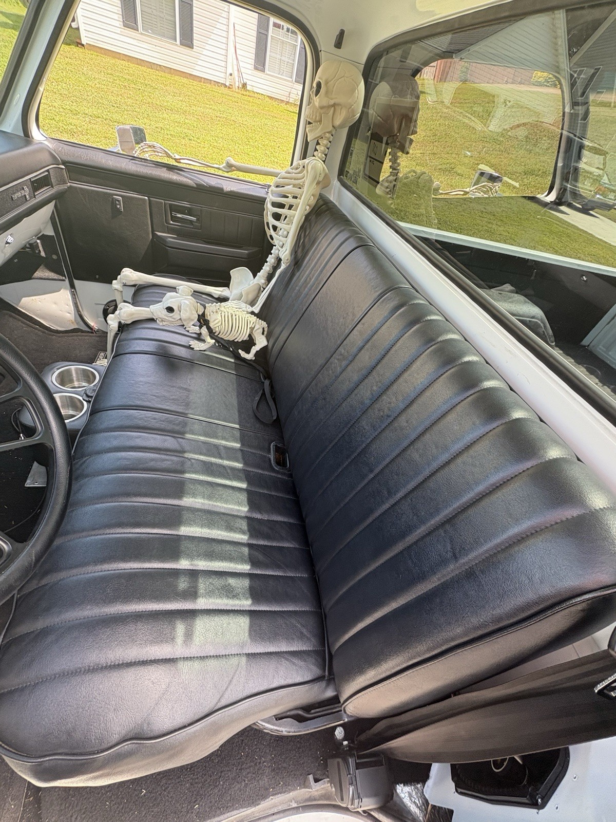 Chevrolet-C-10-1982-Standard-Cab-Pickup-14