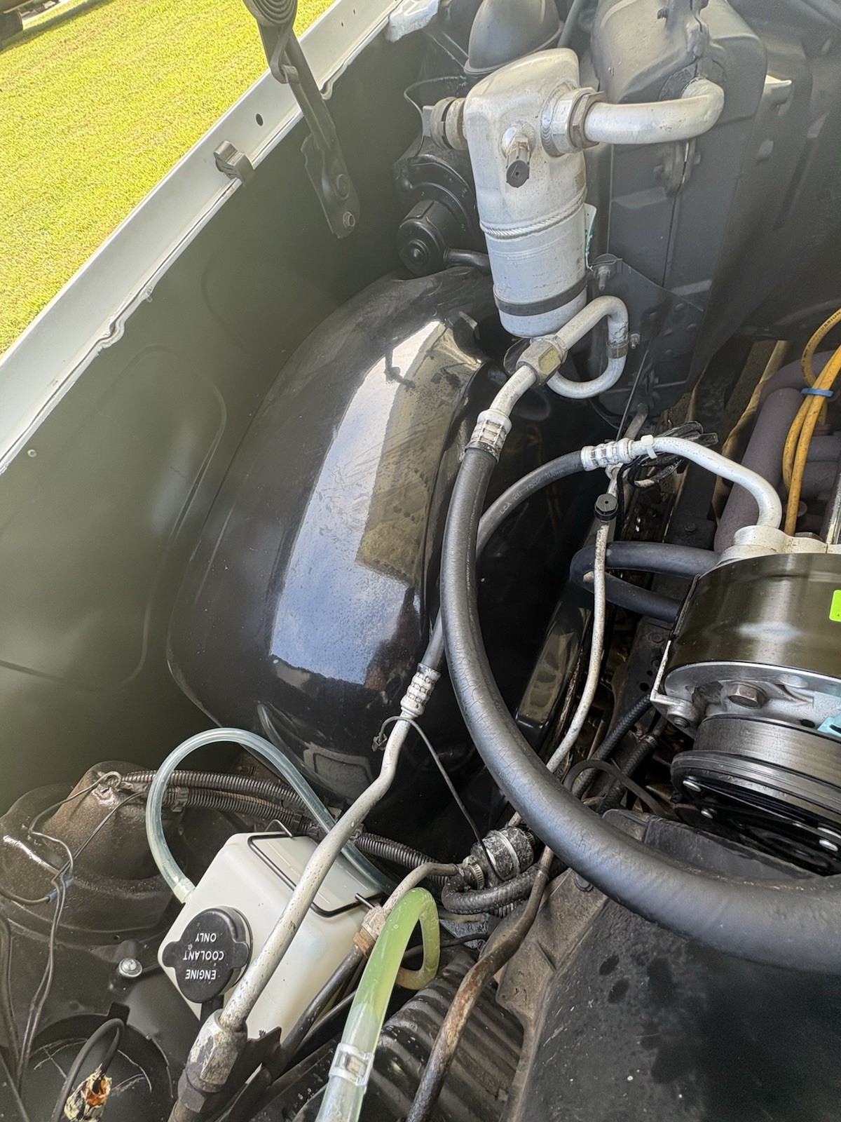 Chevrolet-C-10-1982-Standard-Cab-Pickup-2