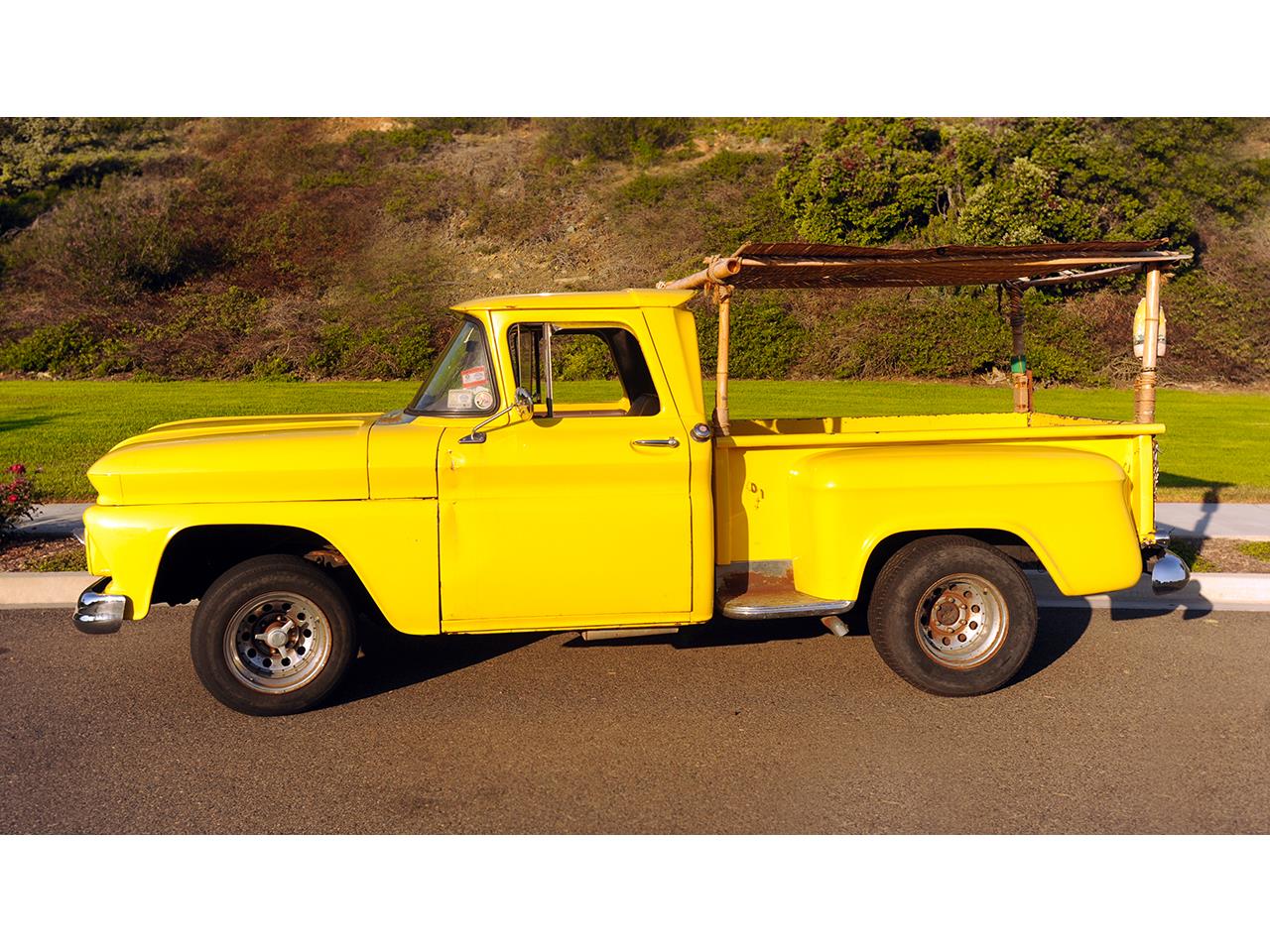 Chevrolet-C10-1963-Canary-Yellow-black-and-purplegrey-1