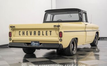 Chevrolet-C10-1963-Desert-Sand-Black-10
