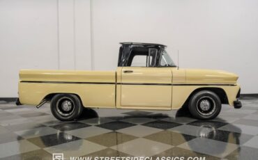 Chevrolet-C10-1963-Desert-Sand-Black-23