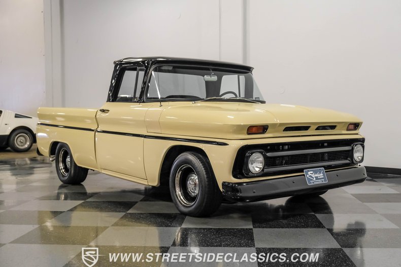 Chevrolet-C10-1963-Desert-Sand-Black-27
