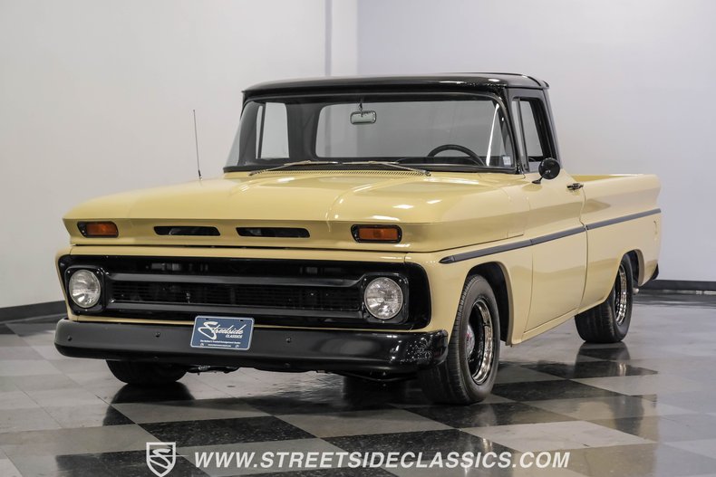 Chevrolet-C10-1963-Desert-Sand-Black-3