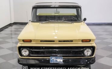 Chevrolet-C10-1963-Desert-Sand-Black-30