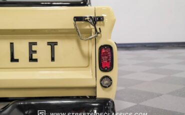 Chevrolet-C10-1963-Desert-Sand-Black-33