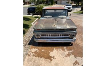 Chevrolet-C10-1963-Patina-Green-Cream-4