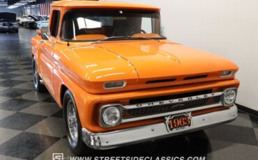 Chevrolet-C10-1963-Tangerine-Orange-Black-14