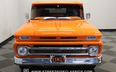 Chevrolet-C10-1963-Tangerine-Orange-Black-15