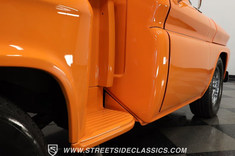 Chevrolet-C10-1963-Tangerine-Orange-Black-26