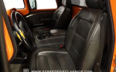 Chevrolet-C10-1963-Tangerine-Orange-Black-39