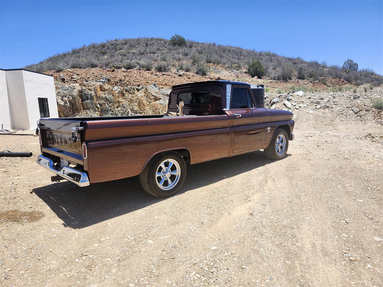 Chevrolet-C10-1964-Root-Bear.-Brand-ne-Black.-All-redone-3