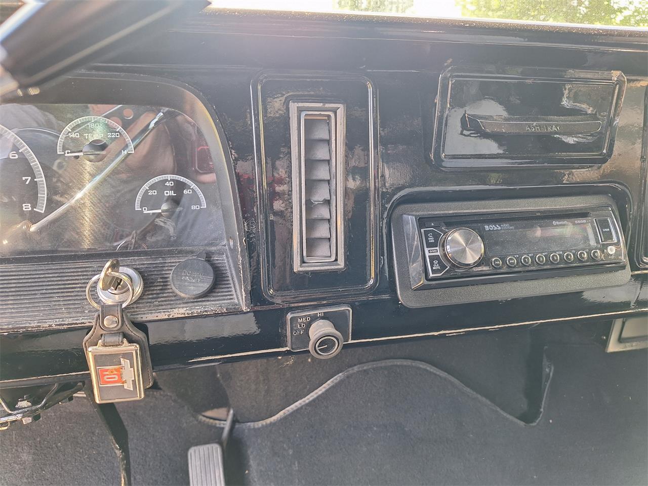 Chevrolet-C10-1964-Silverblack-BlackSilver-11