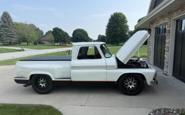 Chevrolet-C10-1964-vanilla-black