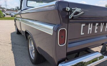 Chevrolet-C10-1965-Purple-Mist-Black-36