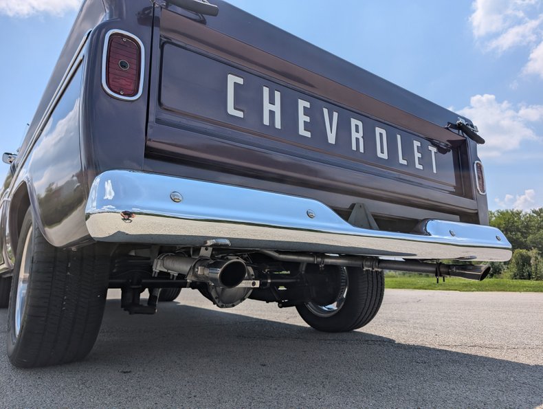 Chevrolet-C10-1965-Purple-Mist-Black-37