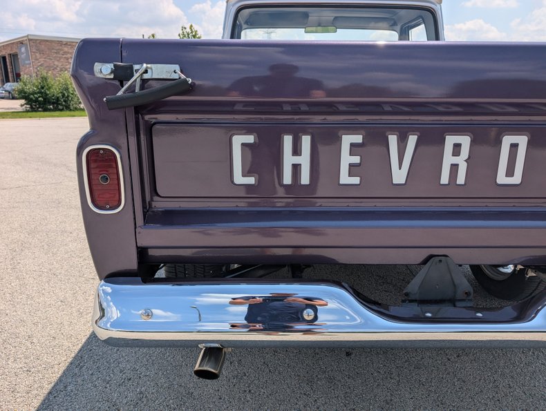 Chevrolet-C10-1965-Purple-Mist-Black-38