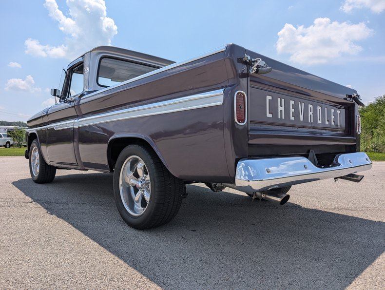 Chevrolet-C10-1965-Purple-Mist-Black-4