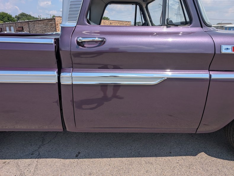 Chevrolet-C10-1965-Purple-Mist-Black-44