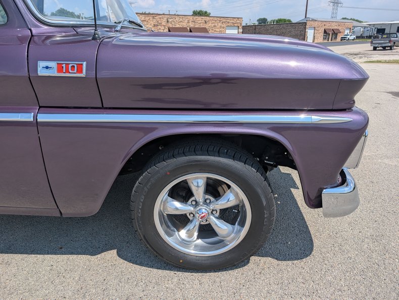 Chevrolet-C10-1965-Purple-Mist-Black-46