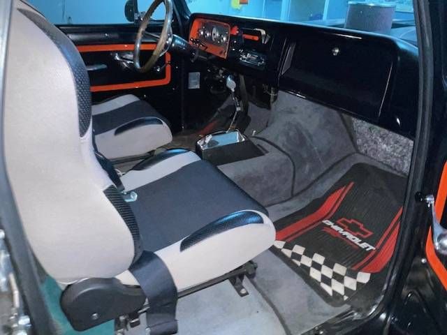 Chevrolet-C10-1966-Black-7