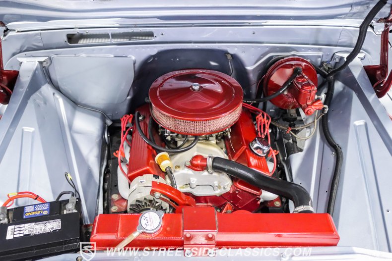 Chevrolet-C10-1966-Blue-Red-1