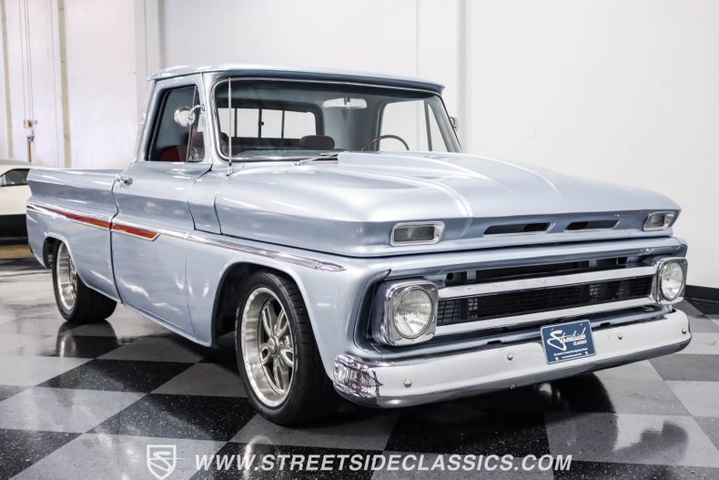 Chevrolet-C10-1966-Blue-Red-11