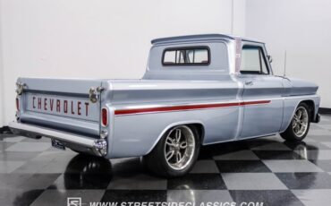 Chevrolet-C10-1966-Blue-Red-15