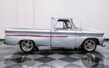 Chevrolet-C10-1966-Blue-Red-16
