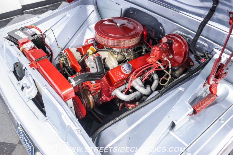 Chevrolet-C10-1966-Blue-Red-31