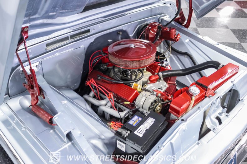 Chevrolet-C10-1966-Blue-Red-33
