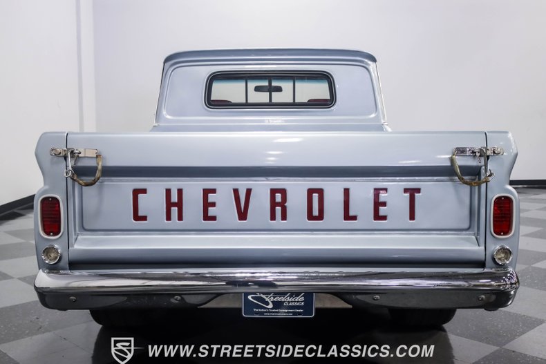 Chevrolet-C10-1966-Blue-Red-8