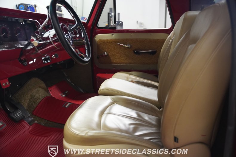 Chevrolet-C10-1966-Red-Hot-Tan-44