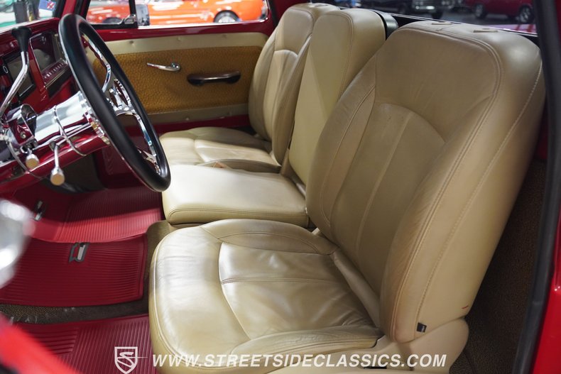 Chevrolet-C10-1966-Red-Hot-Tan-8
