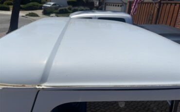Chevrolet-C10-1966-White-Grey-10