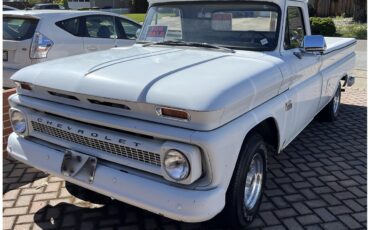 Chevrolet-C10-1966-White-Grey