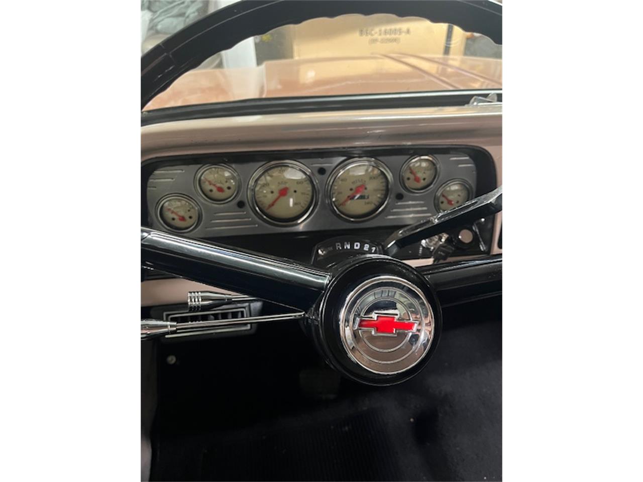 Chevrolet-C10-1966-tan-black-7